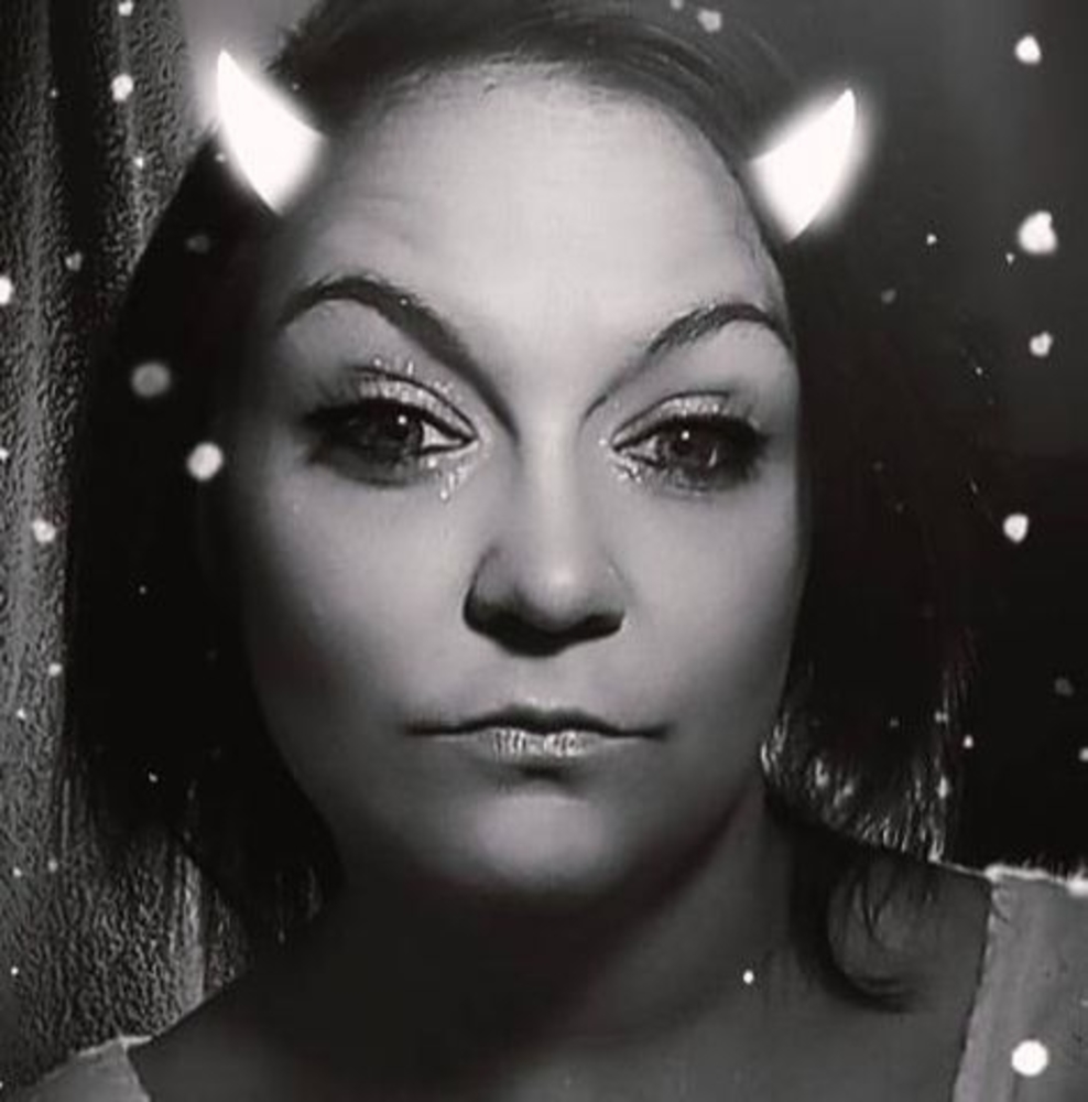 Meet your Posher, Stacy